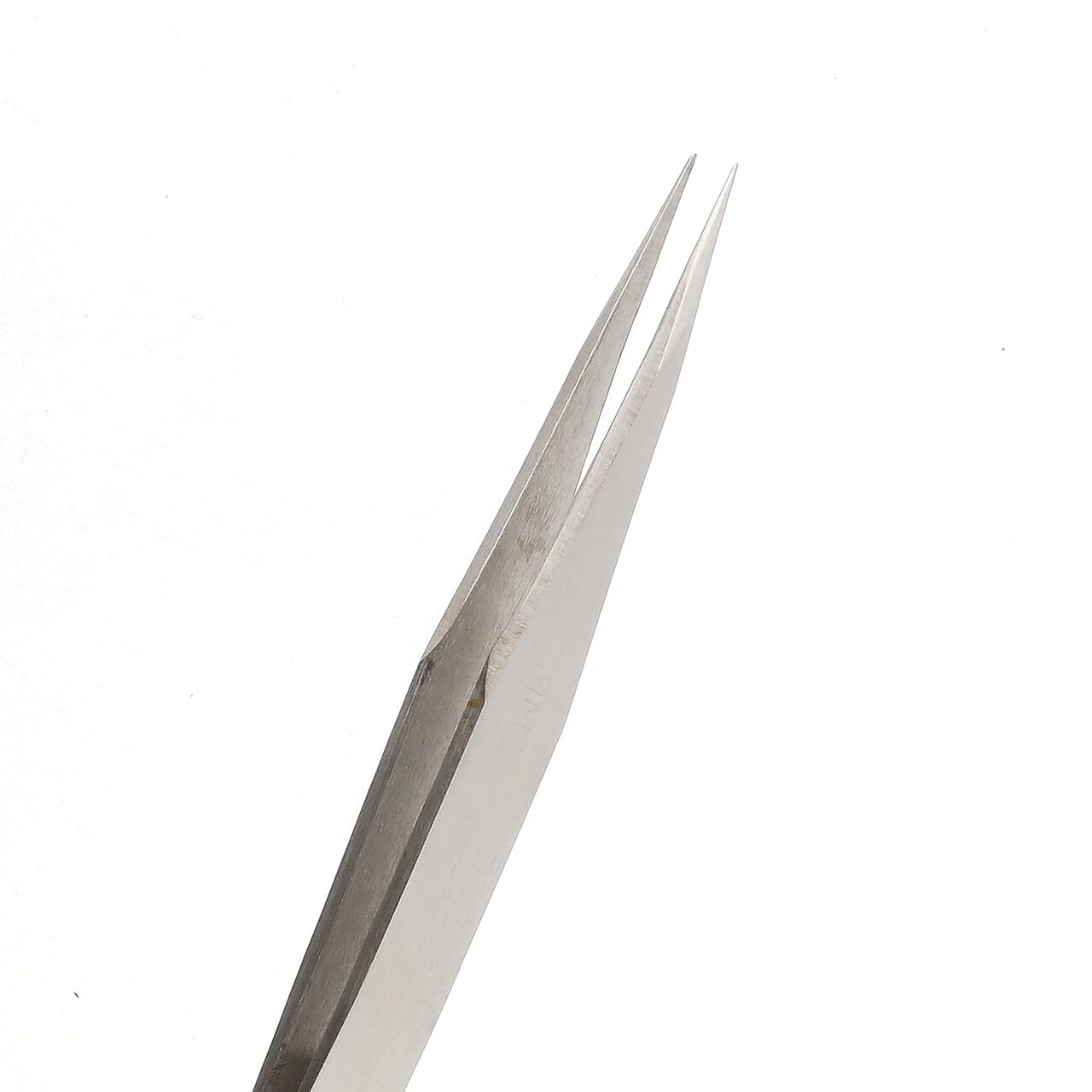 The Beadsmith Tweezers – 5 inches Long – Smooth Tapering Tip with a Straight Point – Made of Stainless Steel - Precision Tool for Crafting and Jewelry Making